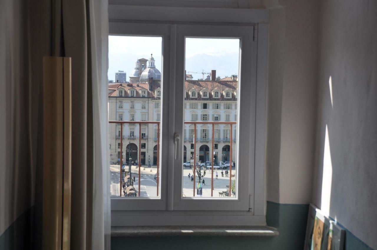 Mansarda In Piazza Castello Apartment Turin Bagian luar foto